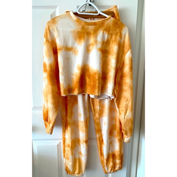 Shein tie dye track suit - Picture 4 of 7